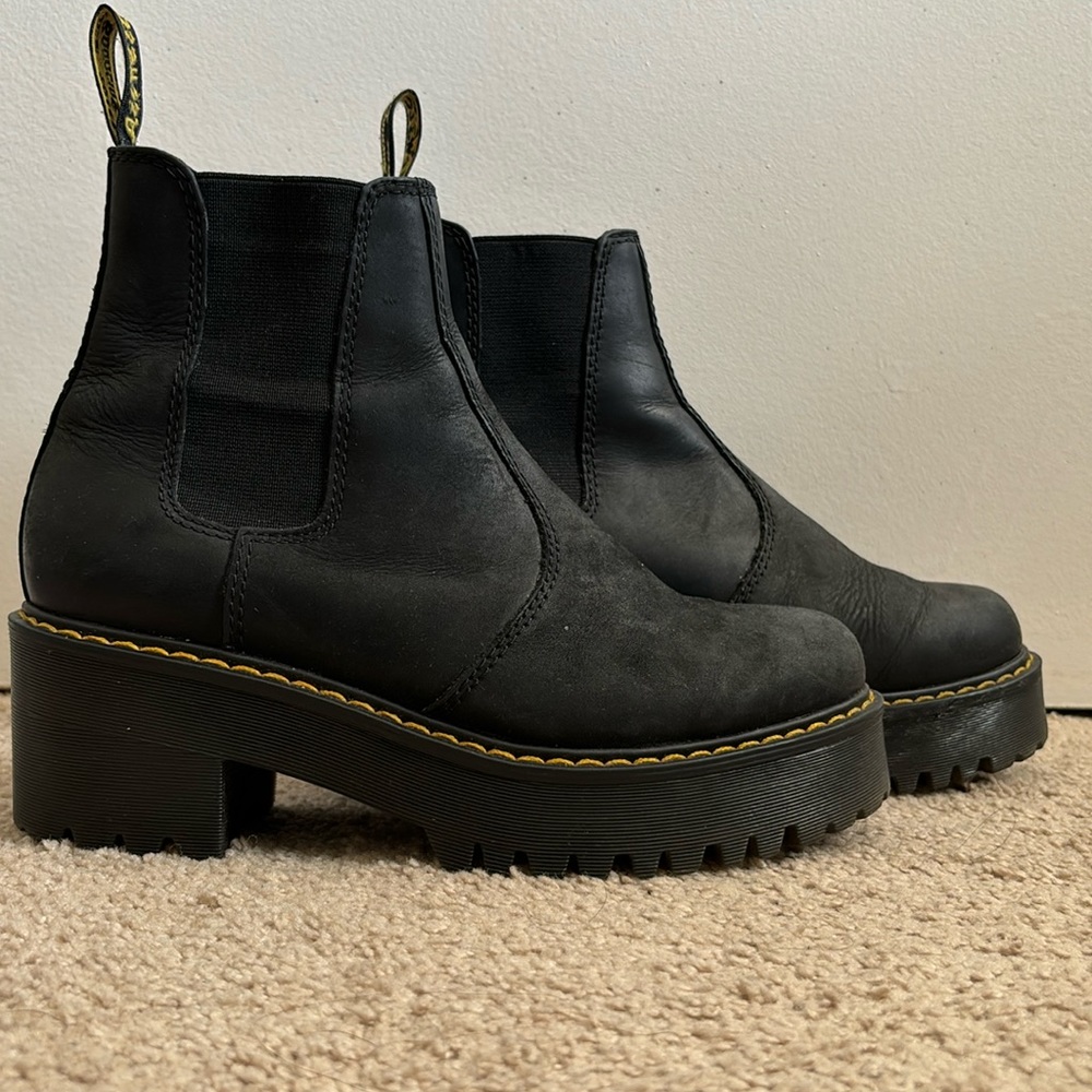 ROMETTY WYOMING LEATHER PLATFORM CHELSEA BOOTS